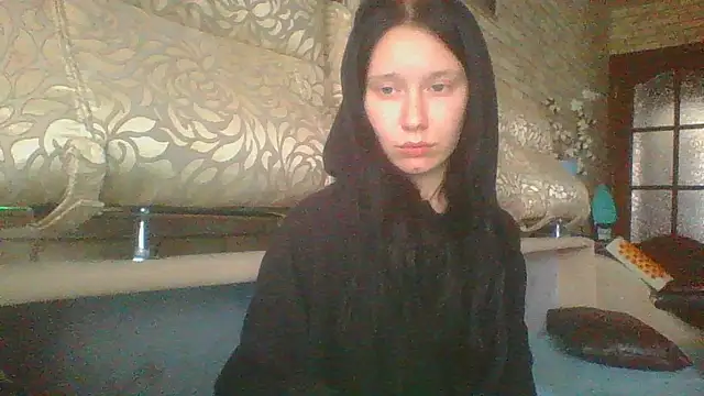 צ'אט XXX בשידור חי של RussNocturnal