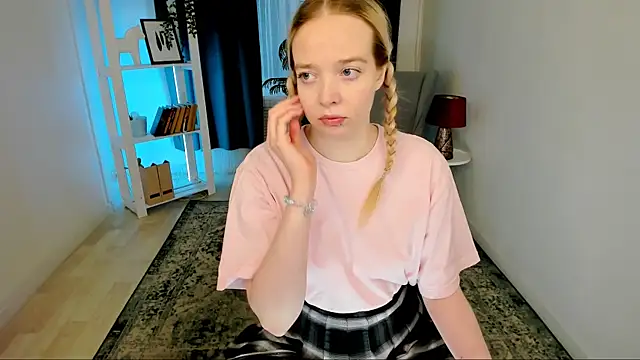 BellaMontgomery Chat XXX in diretta