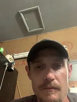 Midwestalpha Show in webcam