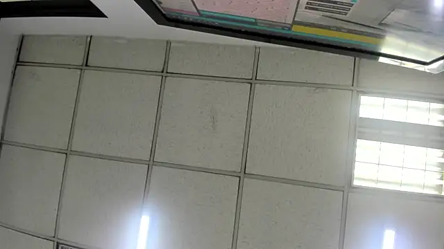 Salmaportman69 XXX чат на живо
