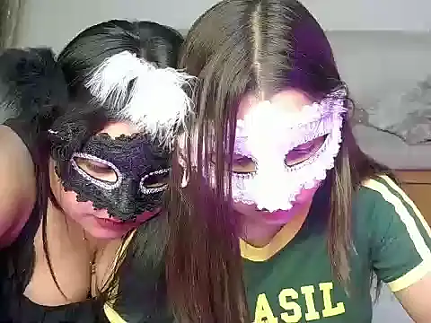 Chat XXX en directo de Two_Baddies
