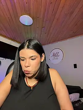 Chat XXX en directo de Isabella_boobd