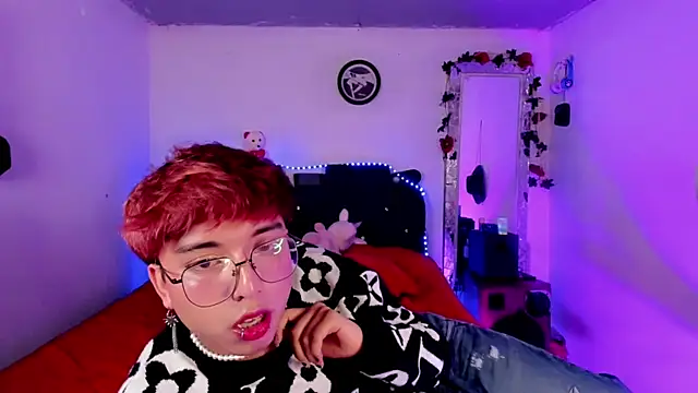 AnggelONfiree's Live XXX Chat
