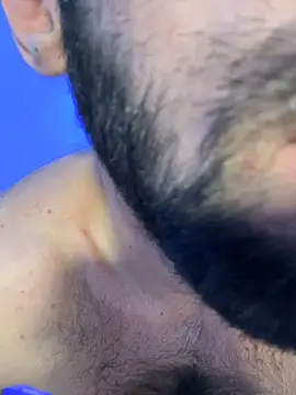 Karim_mansur Chat XXX in diretta