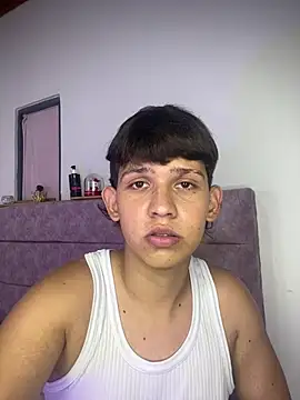 צ'אט XXX בשידור חי של Samu_bahachira