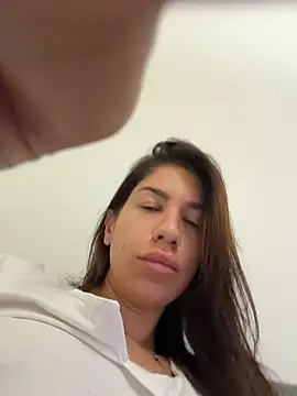 Alexbrune Live XXX Chat