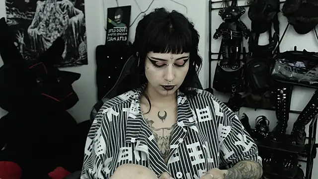 Chat XXX en directo de dakota_krall__