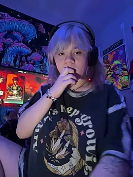 Cutiepiespanks' Live XXX Chat