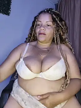 Chatroom XXX en direct de Eva_luxxeii