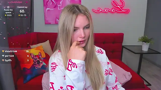 EvelineAmore – Naživo XXX chat