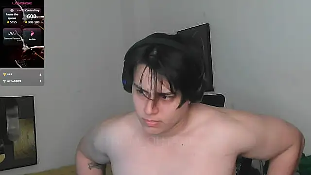 Chat XXX en directo de Thom_Ohtani