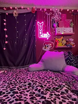Онлайн чат XXX TranSexualJade95
