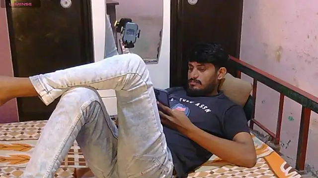 HotXKrish live XXX chat