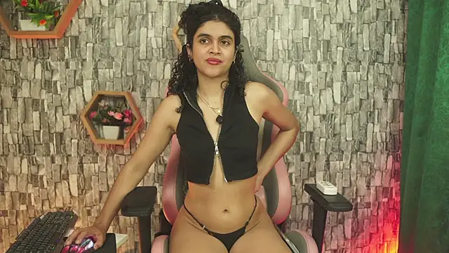 bonniie_98_ Chat XXX in diretta