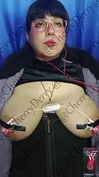Онлайн чат XXX CherryDerry