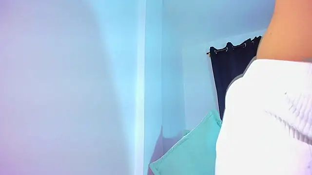 AlyaThompson 라이브 XXX 채팅