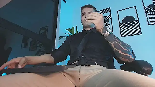 Show Webcam de ALPHA_DOMINUS_