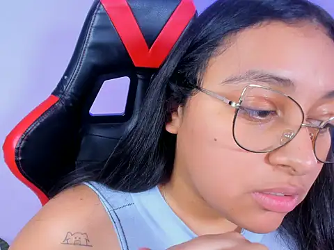 Soffiarodriguez's Live XXX Chat