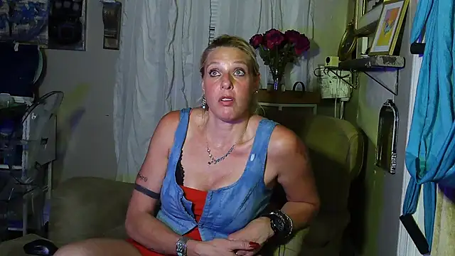 XXX chat uživo modela Glamazing