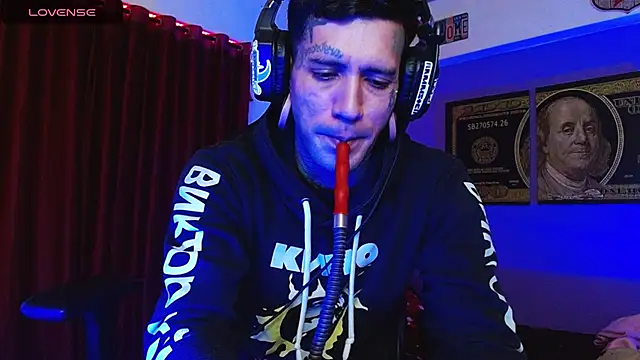 Chatroom XXX en direct de jhonny__ackerman