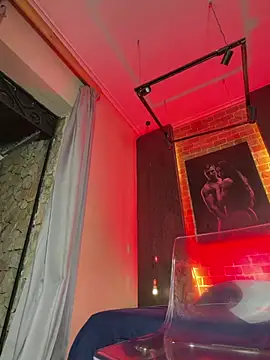 GrayAndrews' Live XXX Chat