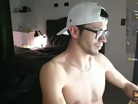 Phantom_Bigger1's Live XXX Chat