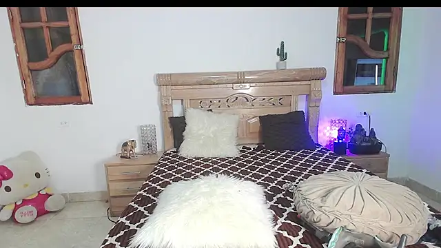 bratz_glloe's Live XXX Chat