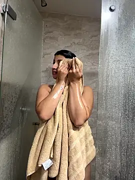 Chat +18 de Luu_Princess ao vivo