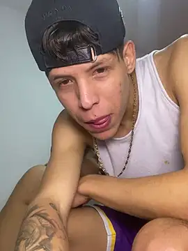yoskingg live XXX chat