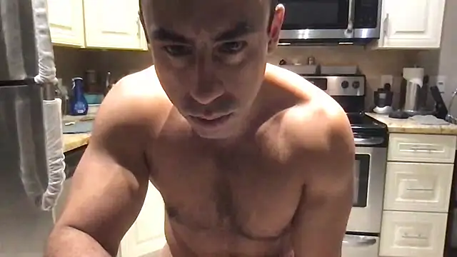 BigGuyMuscle's Live XXX Chat