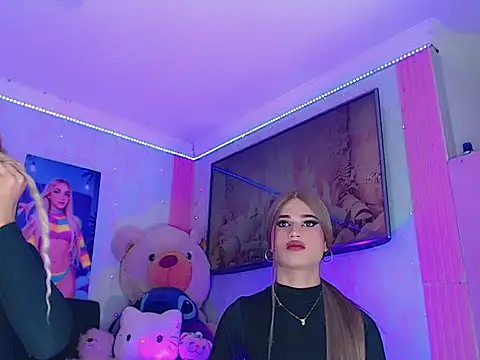 HeidiNikol Live XXX-chat