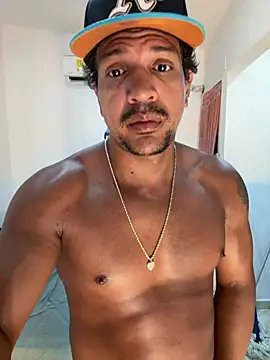 bigdick211292's Live XXX Chat