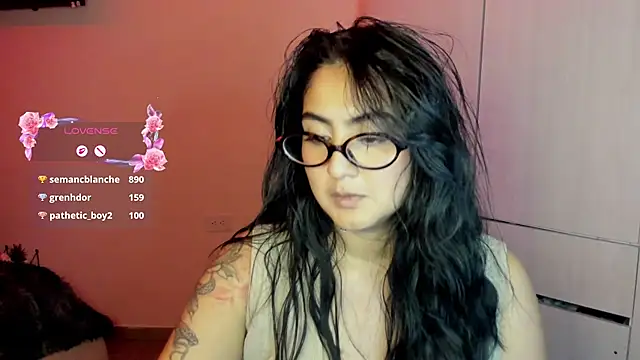 Chat XXX ao vivo de zakura_ania