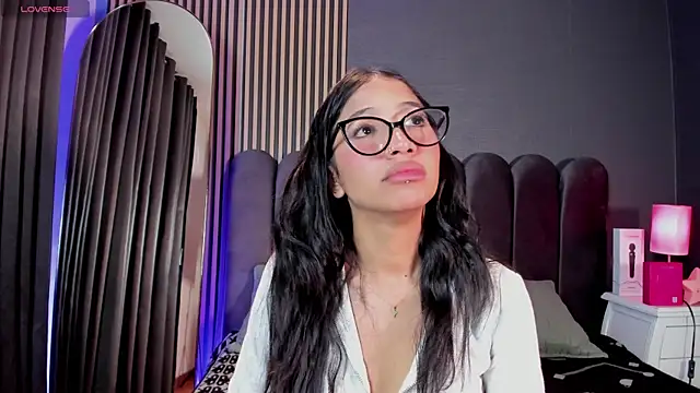 Chat XXX ao vivo de Tyla_Ks