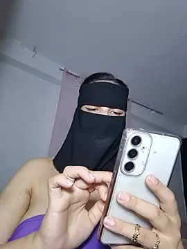 Big_as-big Adlı Modelin Canlı XXX Sohbeti