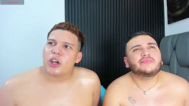 Tyler_Gaell Adlı Modelin Canlı XXX Sohbeti