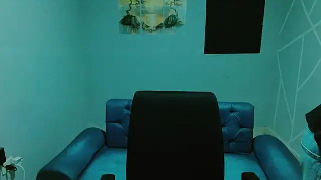 Axel_fox77n Live XXX chat