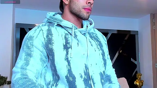 Raytorres 라이브 XXX 채팅