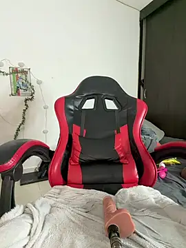 צ'אט XXX בשידור חי של Rachell_More