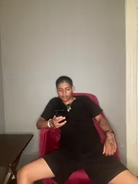 iktzxのライブXXXチャット