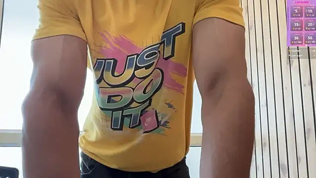 DevilsFavoriteBoy – Naživo XXX chat