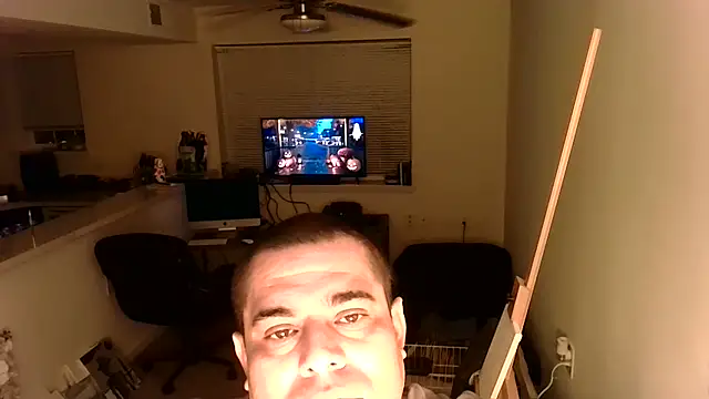 Q1357q Show in webcam