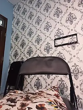 PrettyDickk1 라이브 XXX 채팅