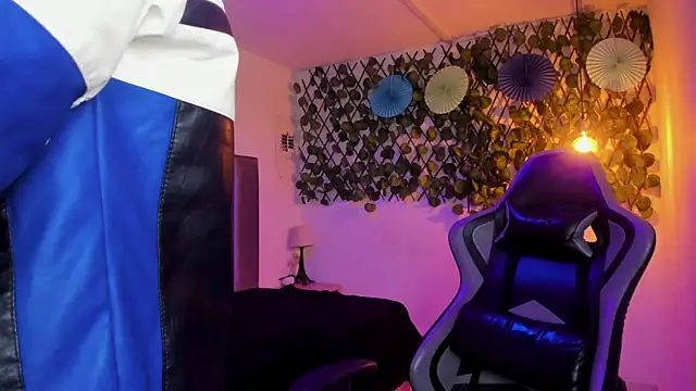 Chat XXX ao vivo de Kitty_Gang