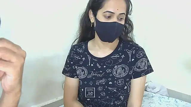 personal_use25 Adlı Modelin Canlı XXX Sohbeti