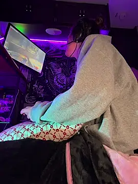 Lilactease Chat XXX in diretta