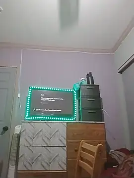 XXX chat uživo modela ReallyReallyReal