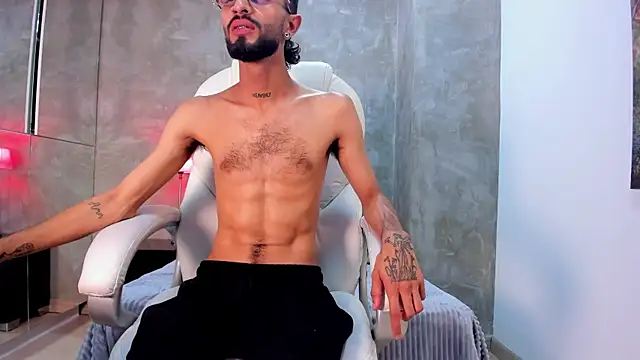 Czat XXX na żywo – Felipe-Casttan