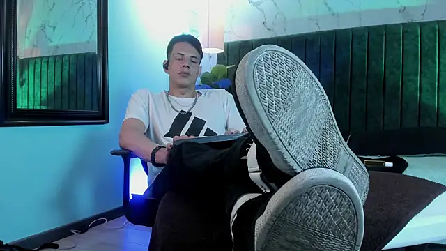 Dustin_Sonne 라이브 XXX 채팅