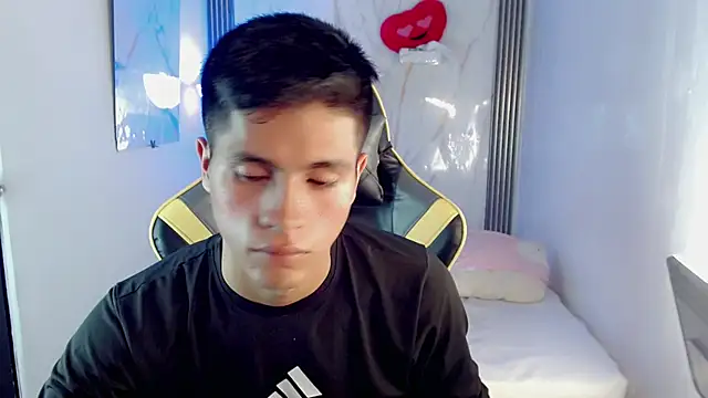 Ascii_one Live XXX-Chat